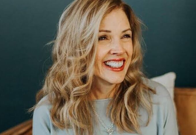Patsy Cameneti Biography