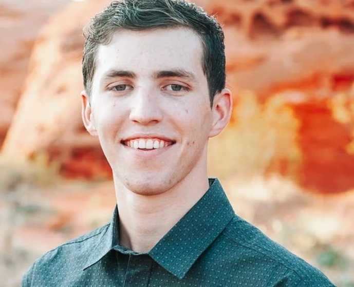 Tyler Robinson Biography